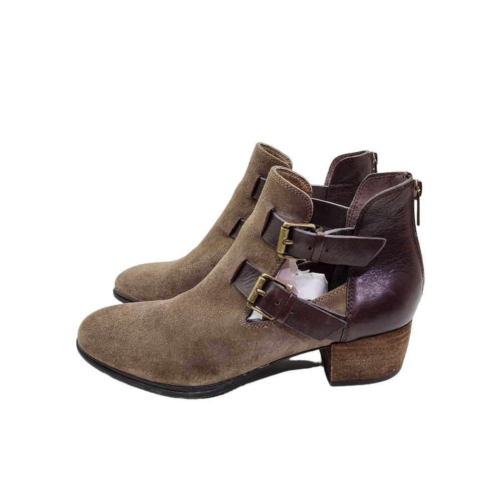 Isola Women's Darnell Suede Cut-Out Bootie